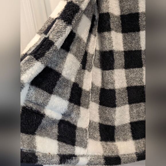 Poppy & Whimsy Buffalo Plaid Hooded Fleece Sherpa Teddy Jacket 1X Plus Size Cozy - Picture 7 of 8